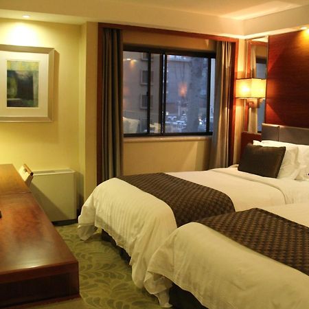 Jianguo Hotel Xi'An Сиан Екстериор снимка